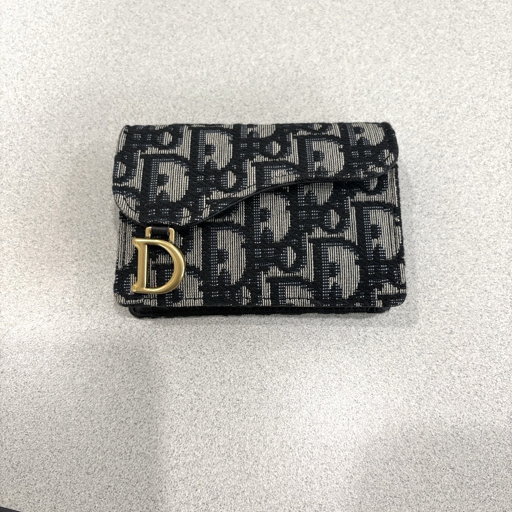 Women’s wallet